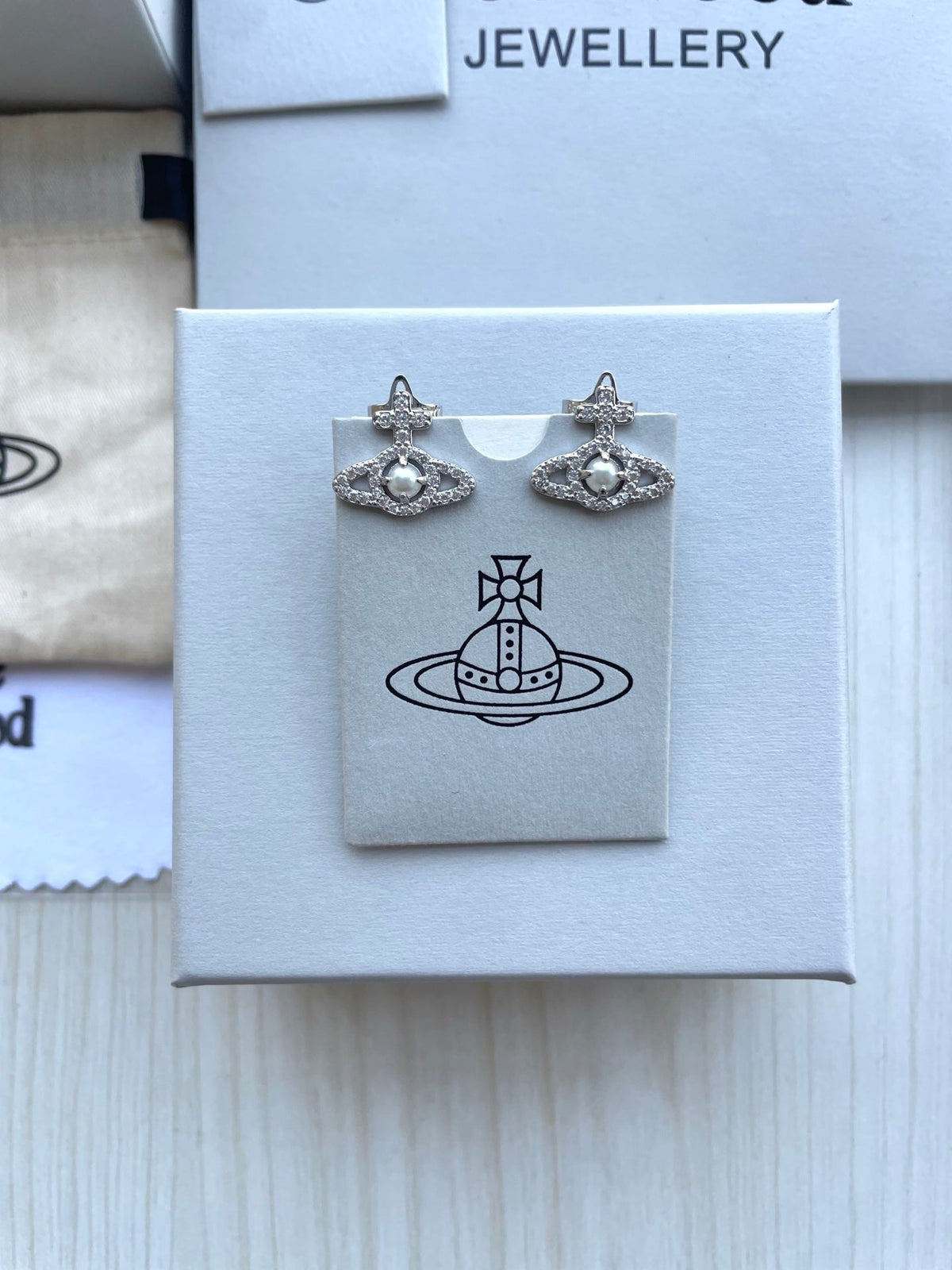Vivienne Westwood Saturn Stud Earrings (Full Rhinestone)