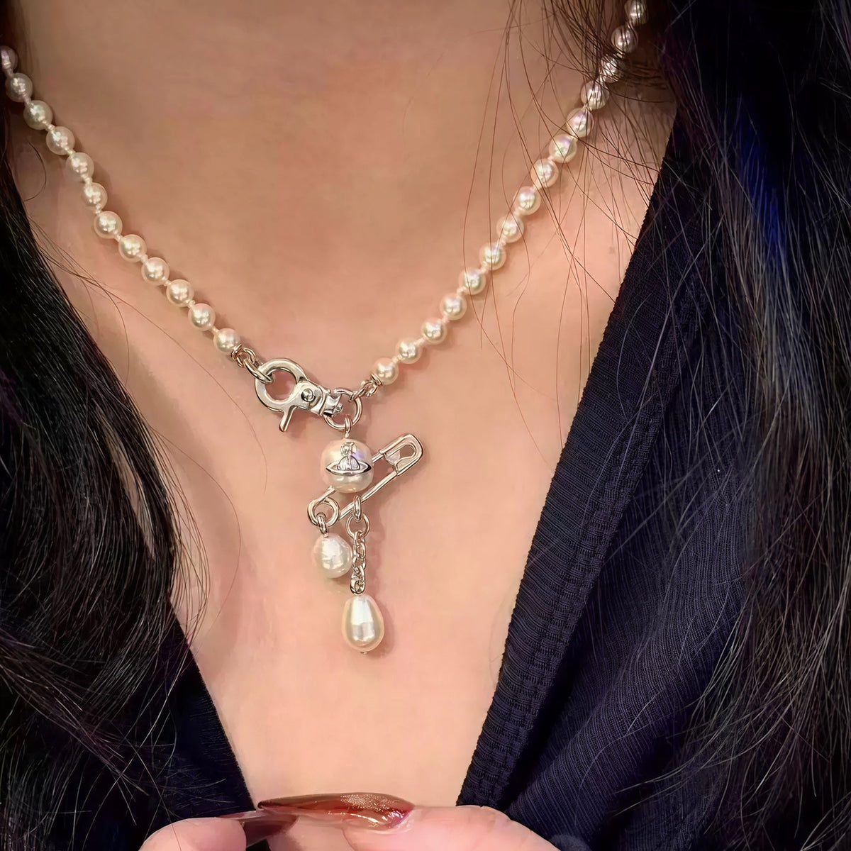 Vivienne Westwood 2026 Pin-Style Necklace