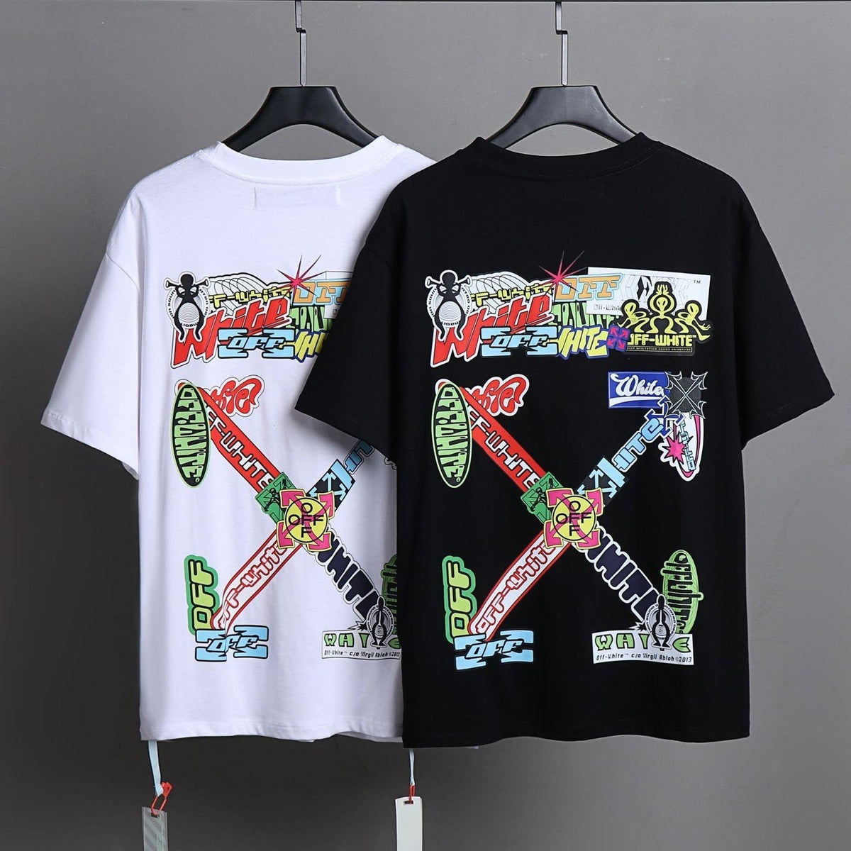 OFF-White  Arrow Logo Cotton T-shirt