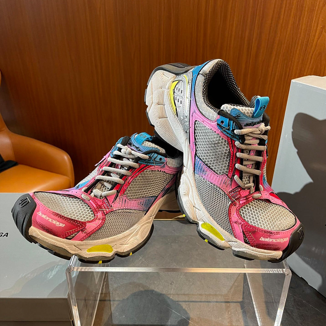 Balenciaga  Limited Edition Couple Style Shoe