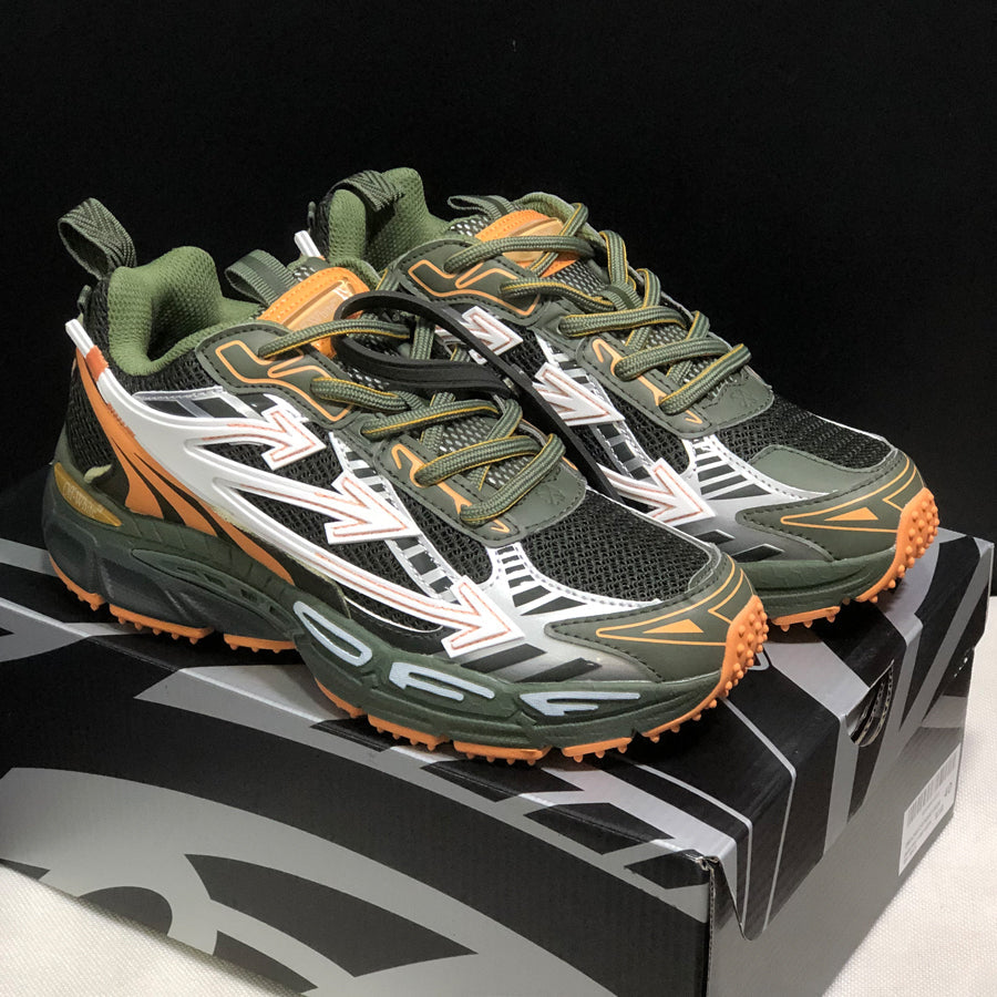 Off-White  Arrow logo Sports shoe