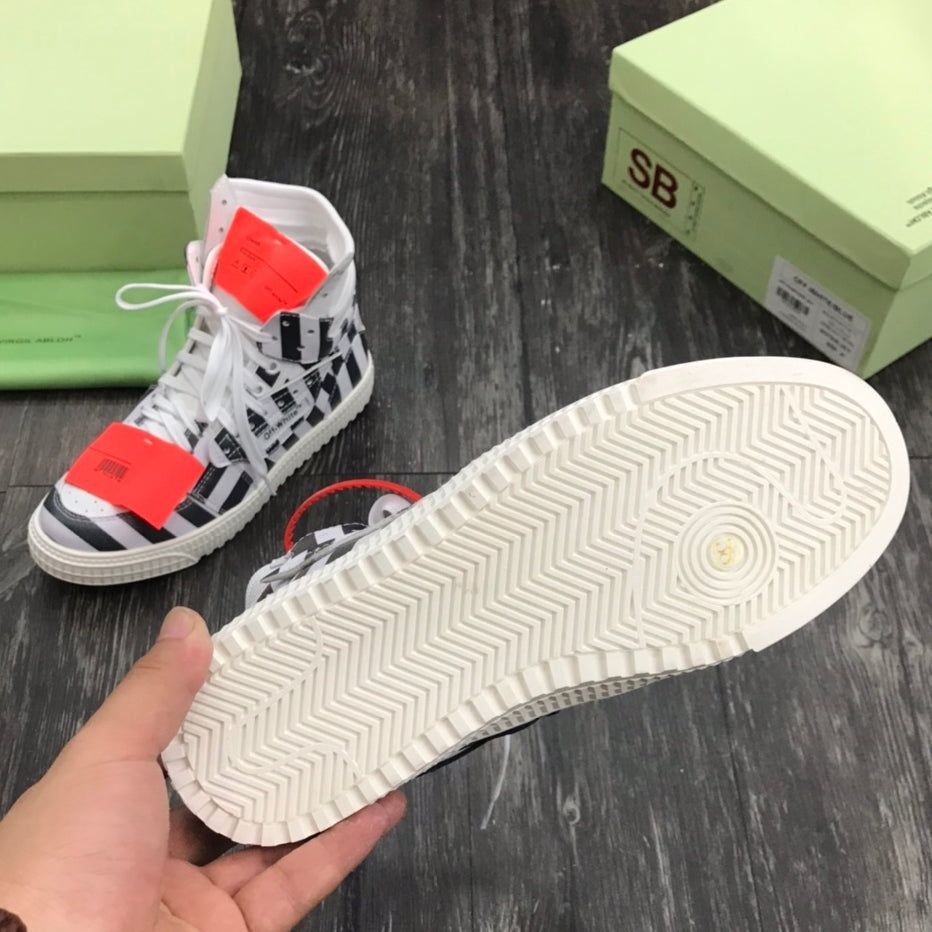 Off-White  Arrow Logo Leather Sneakers #43