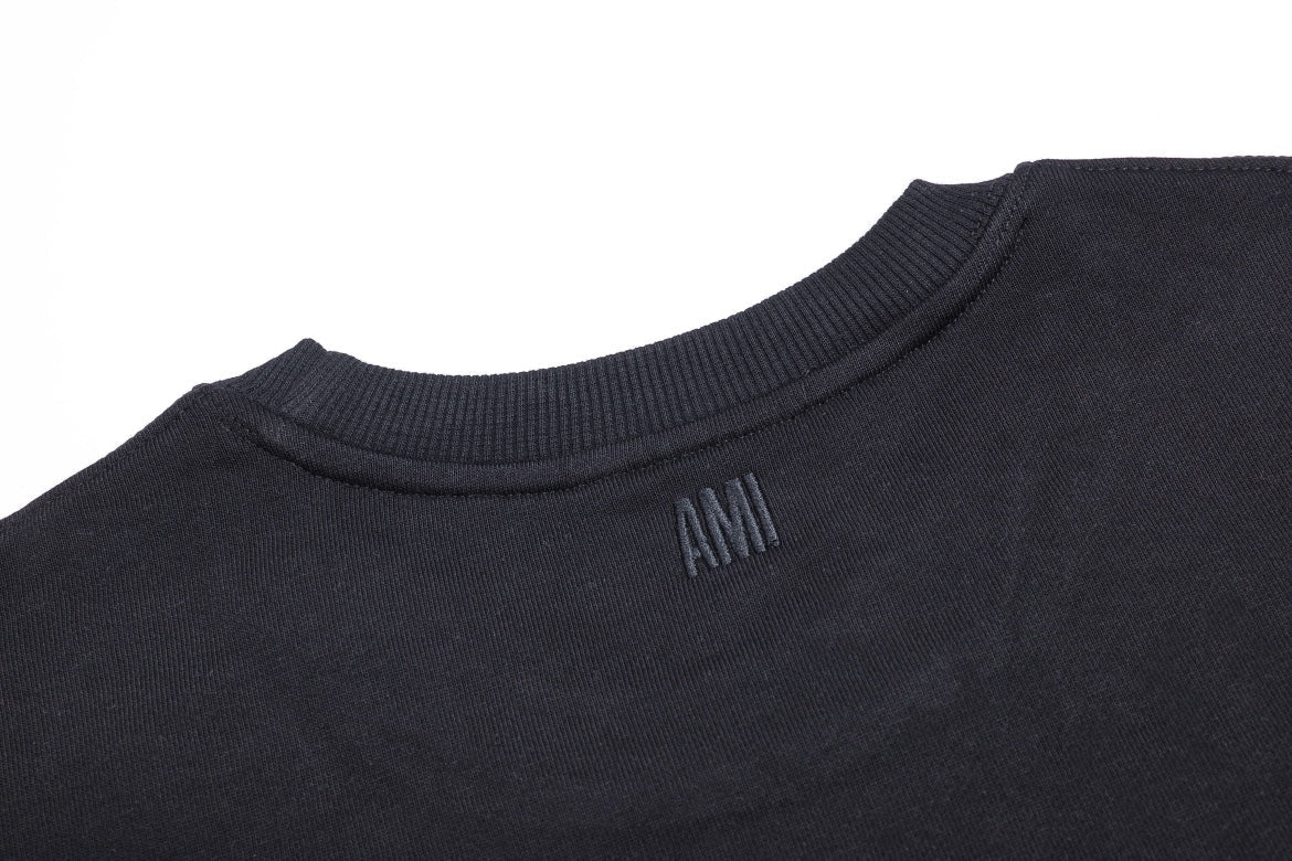 2026 AMI PARIS  Unisex Set