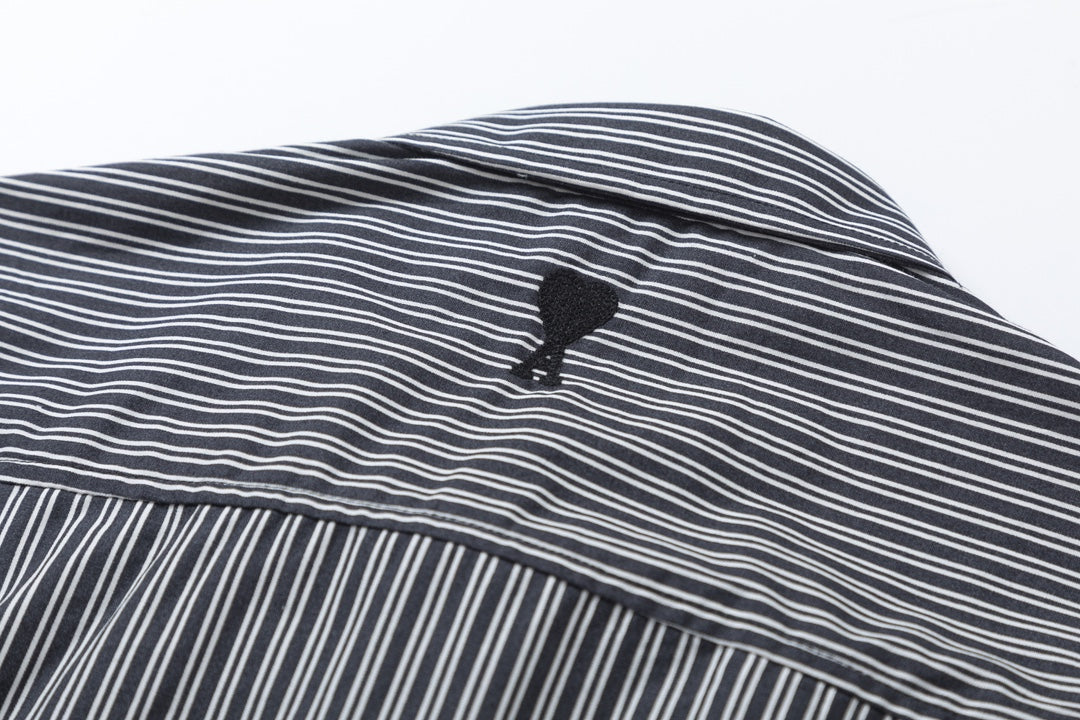 AMI PARIS Unisex Shirts