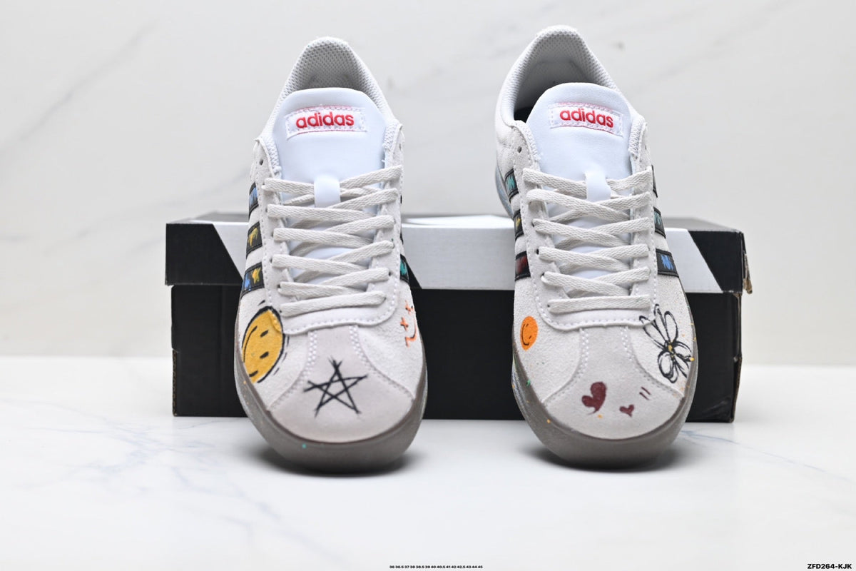 Adidas K81802350 Unisex Casual Sneakers