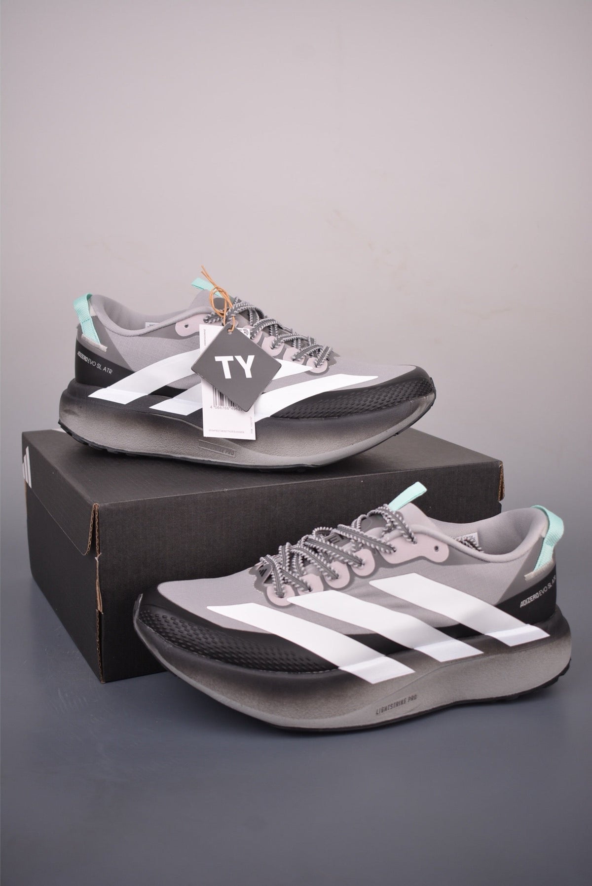 Adidas KK01650 Unisex Running Shoes