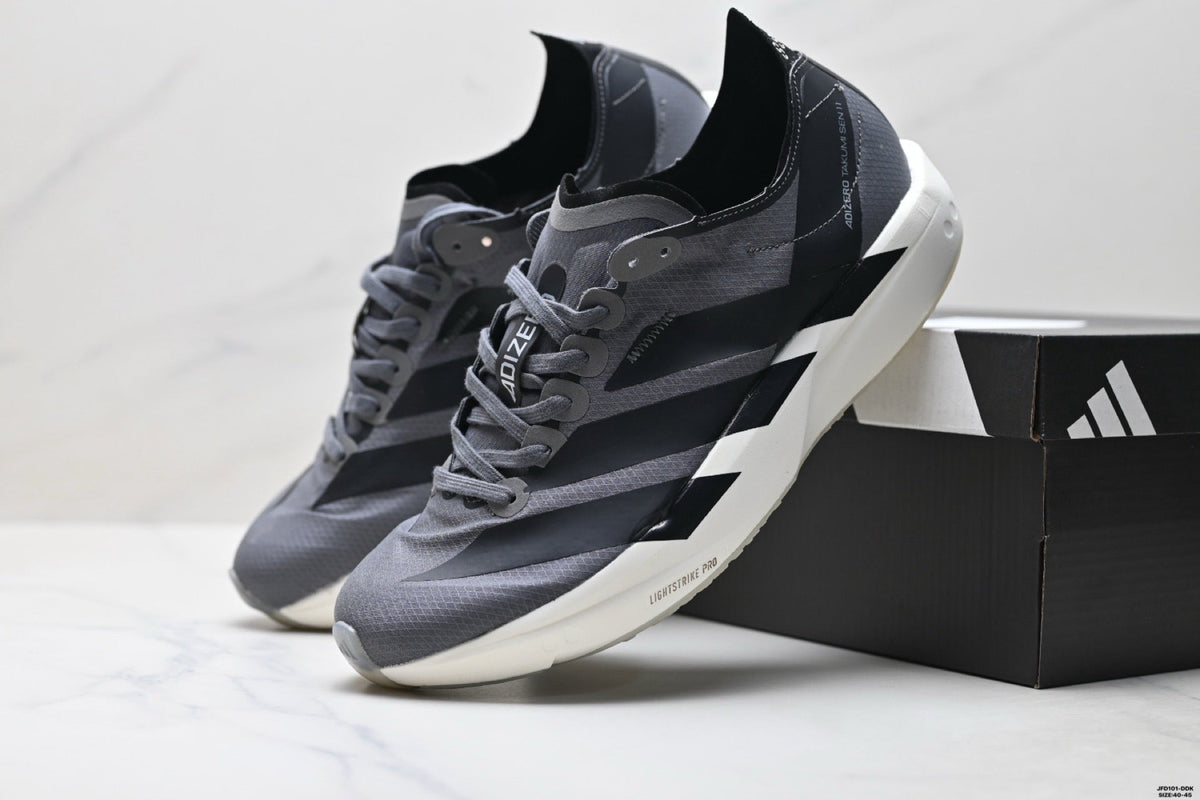 Adidas K81801650 Men's Running Shoes #3