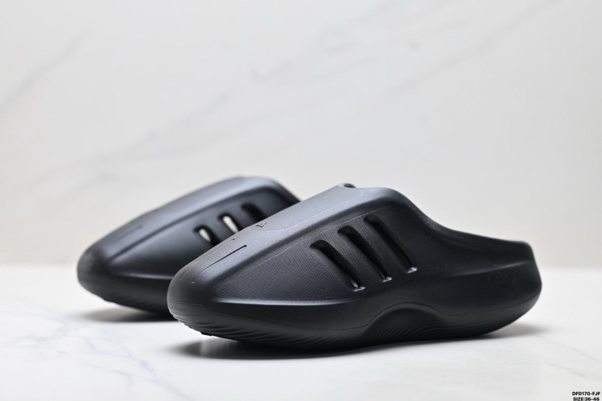 Adidas K81801050 Unisex Clogs