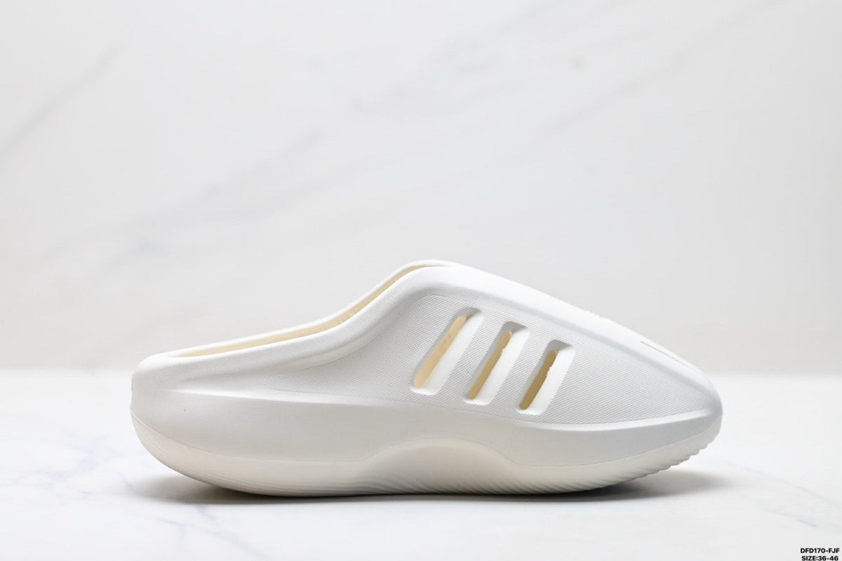 Adidas K81801050 Unisex Clogs