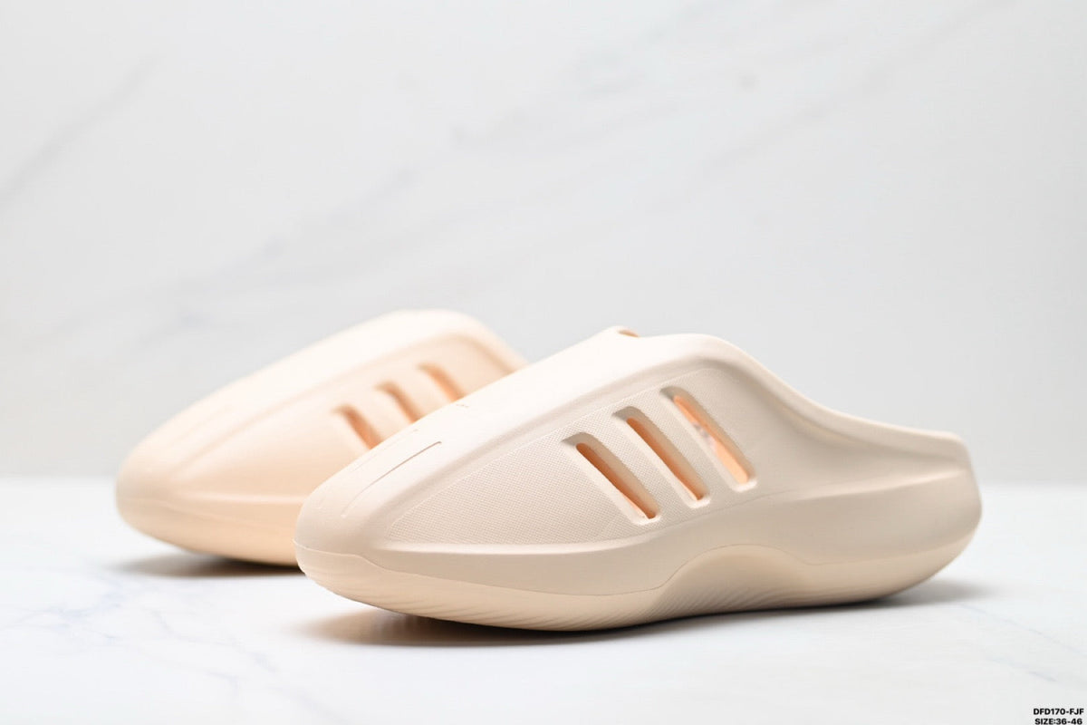 Adidas K81801050 Unisex Clogs