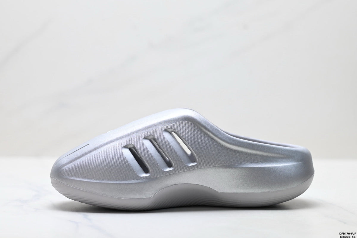 Adidas K81801050 Unisex Clogs