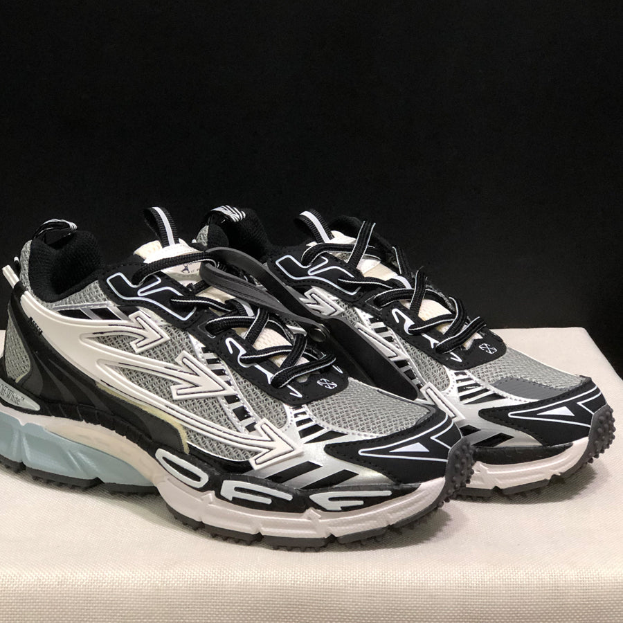 Off-White Arrow logo Sports shoe