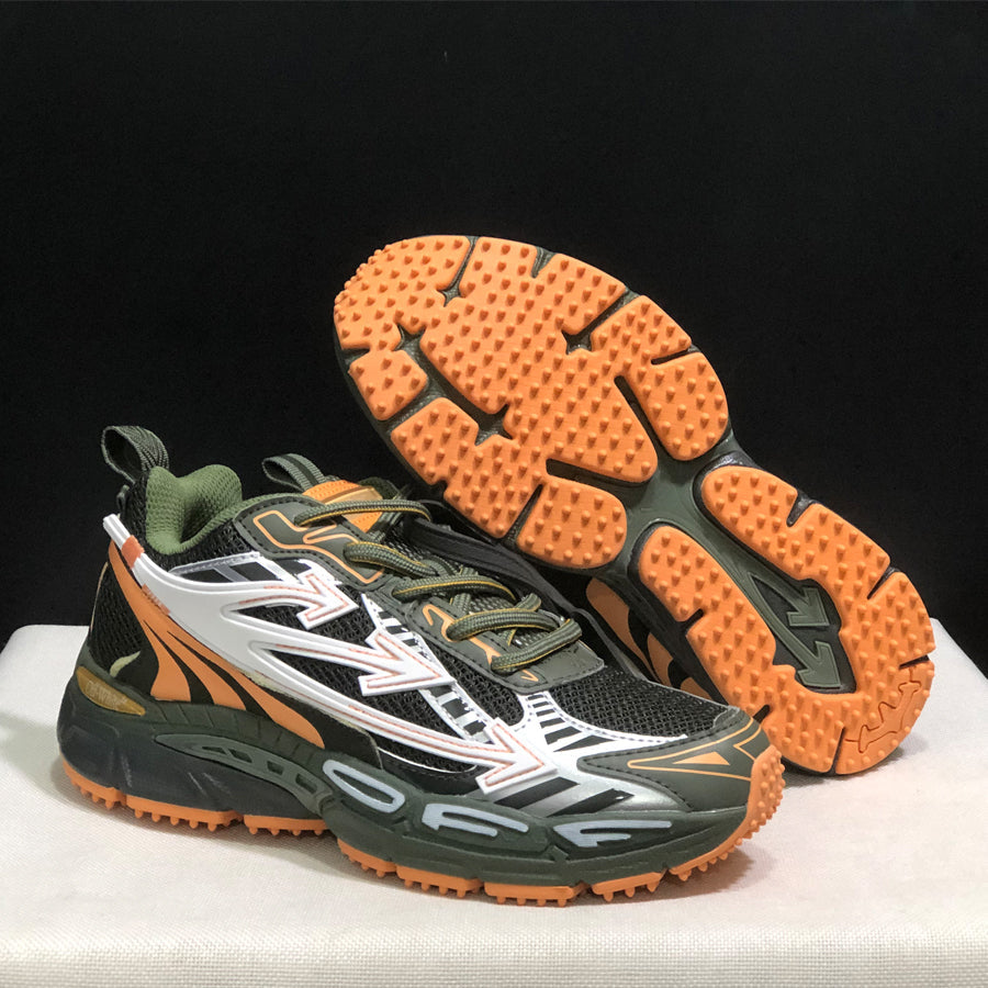 Off-White  Arrow logo Sports shoe