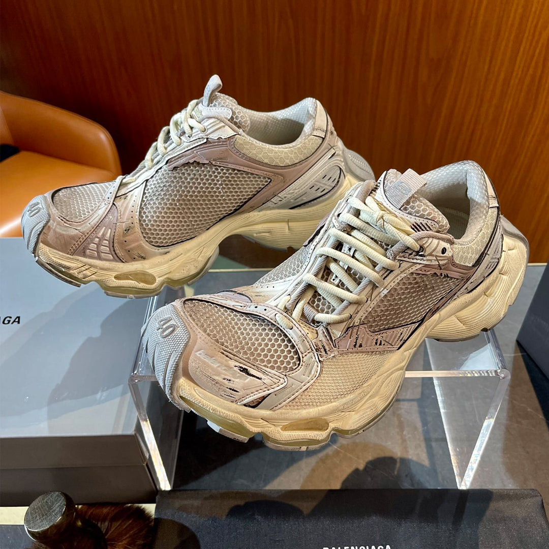 Balenciaga  Limited Edition Couple Style Shoe