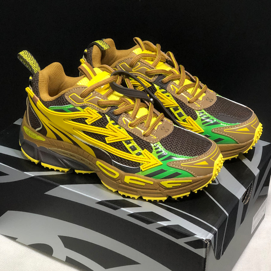 Off-White  Arrow logo Sports shoe