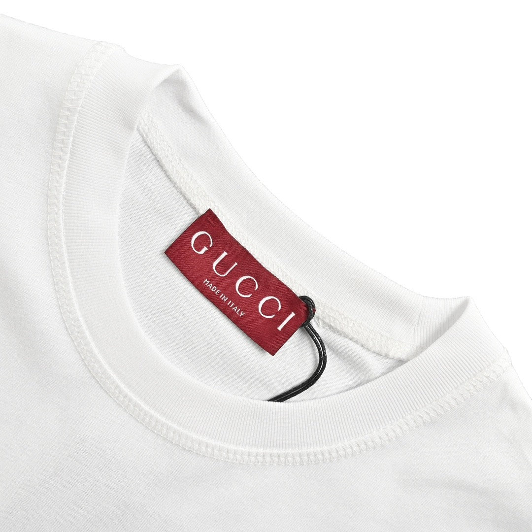Gucci Interlocking GG Multi-Direction Logo Print T-Shirt