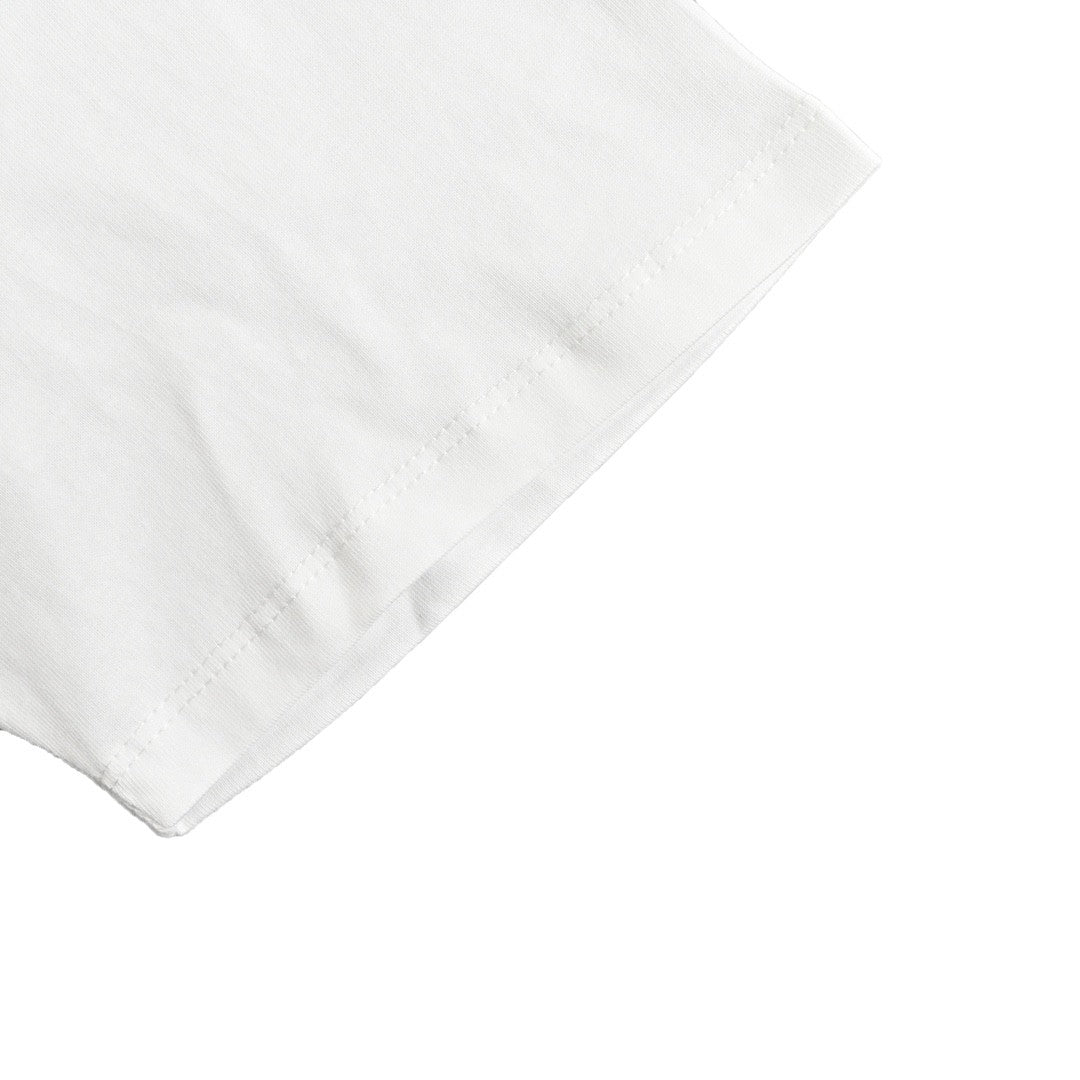 Gucci Interlocking GG Multi-Direction Logo Print T-Shirt