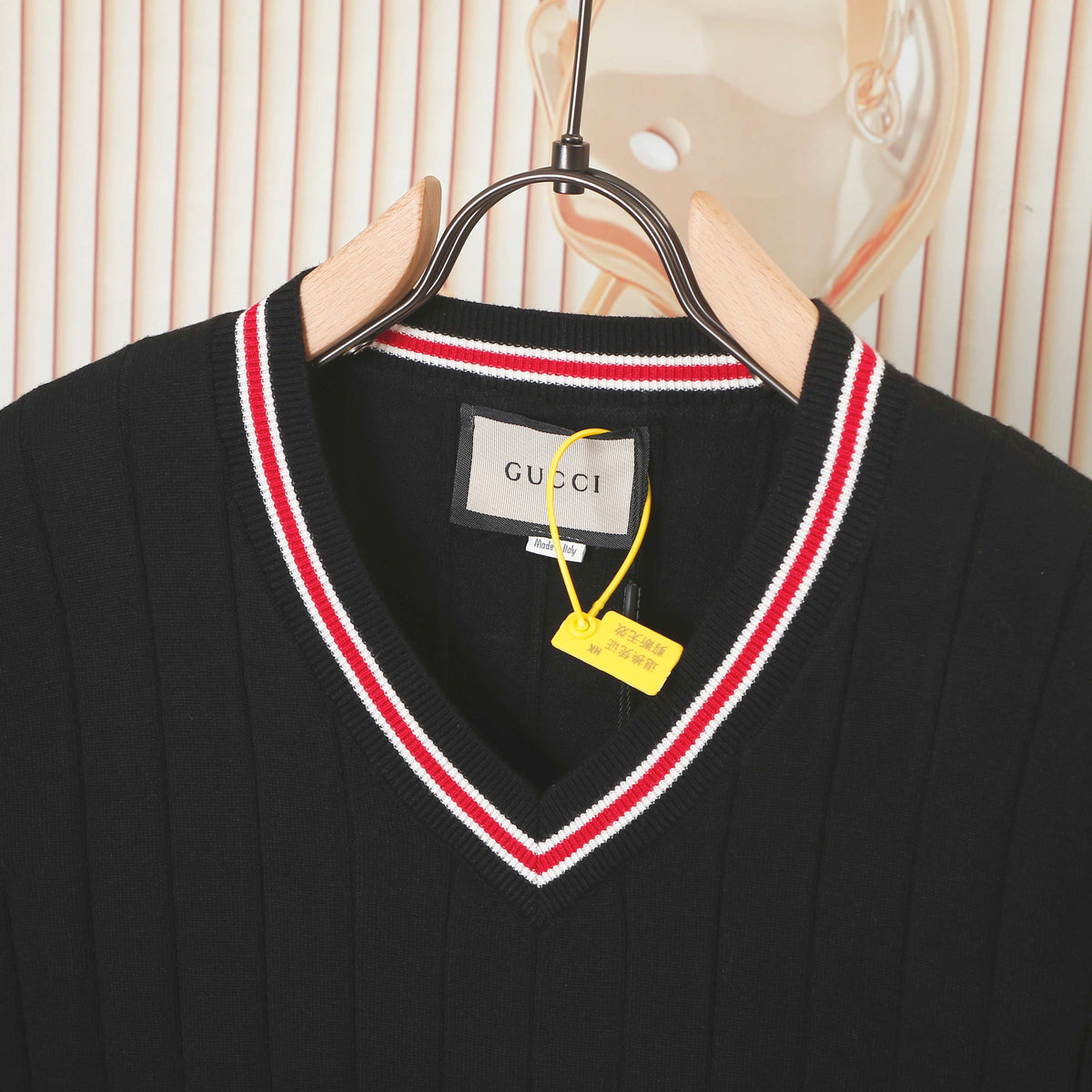 Gucci Unisex G8318 Embroidered V-Neck Sweater