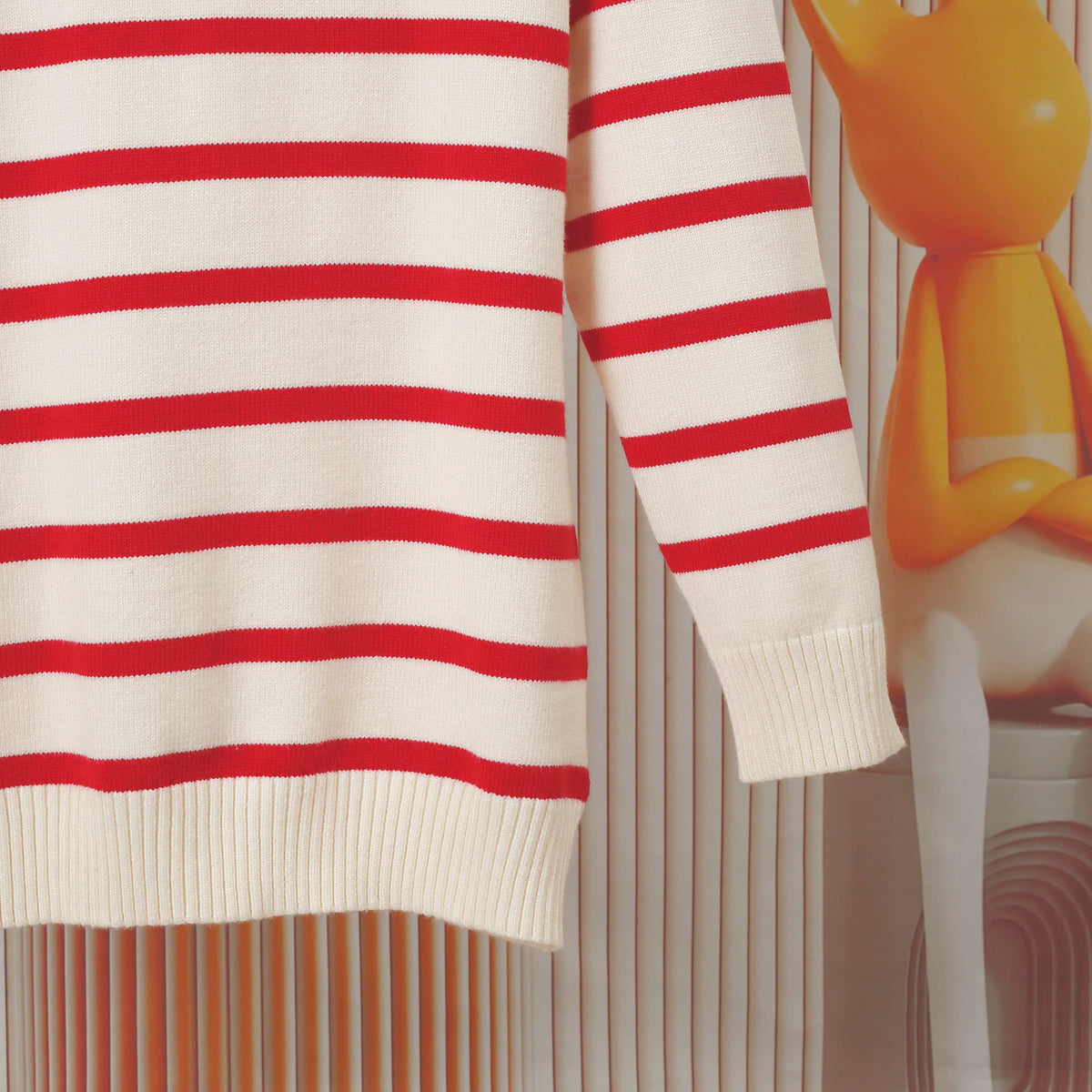 Gucci Unisex G8311 Embroidered Striped Sweater