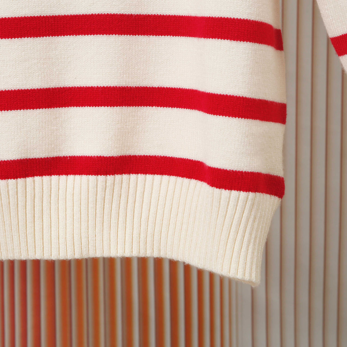 Gucci Unisex G8311 Embroidered Striped Sweater