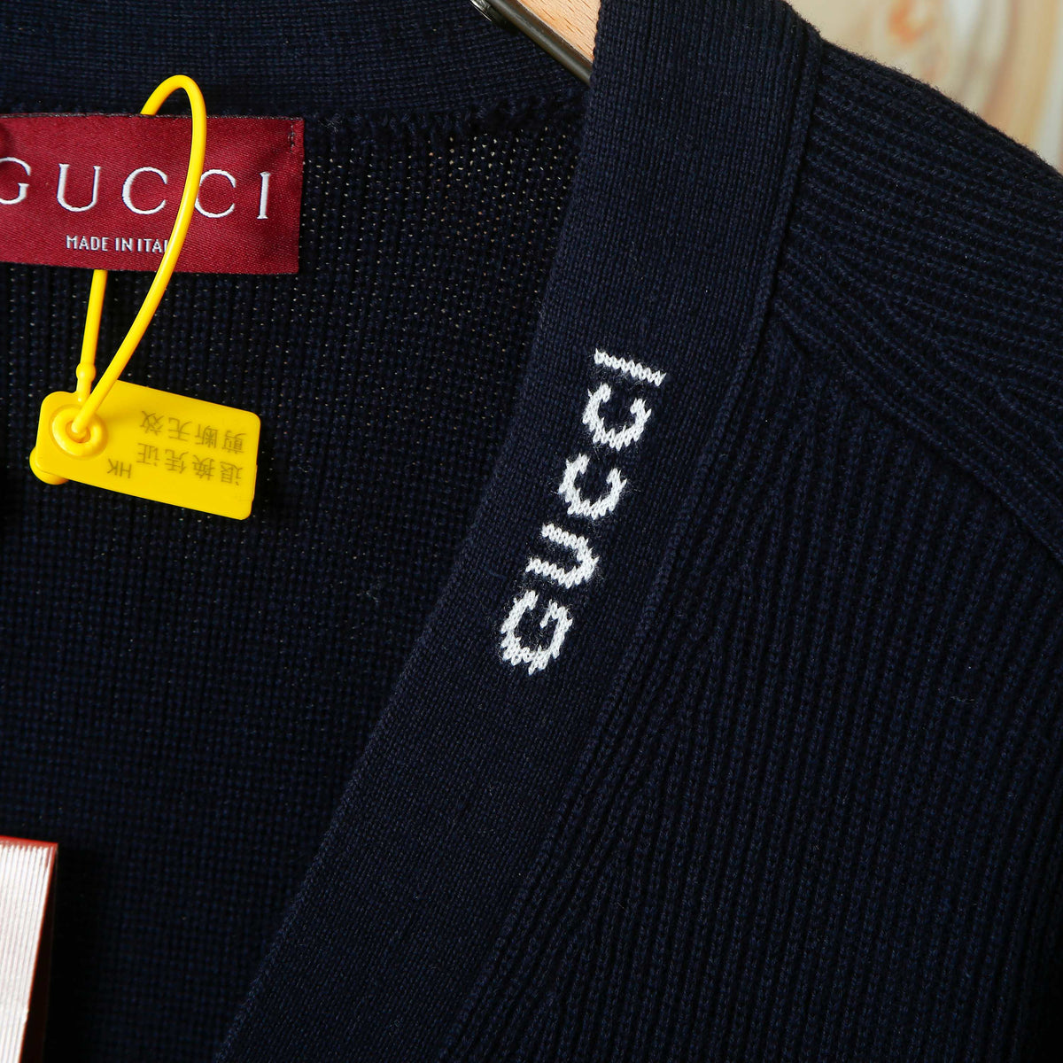 Gucci Unisex G8330 Jacquard Cardigan