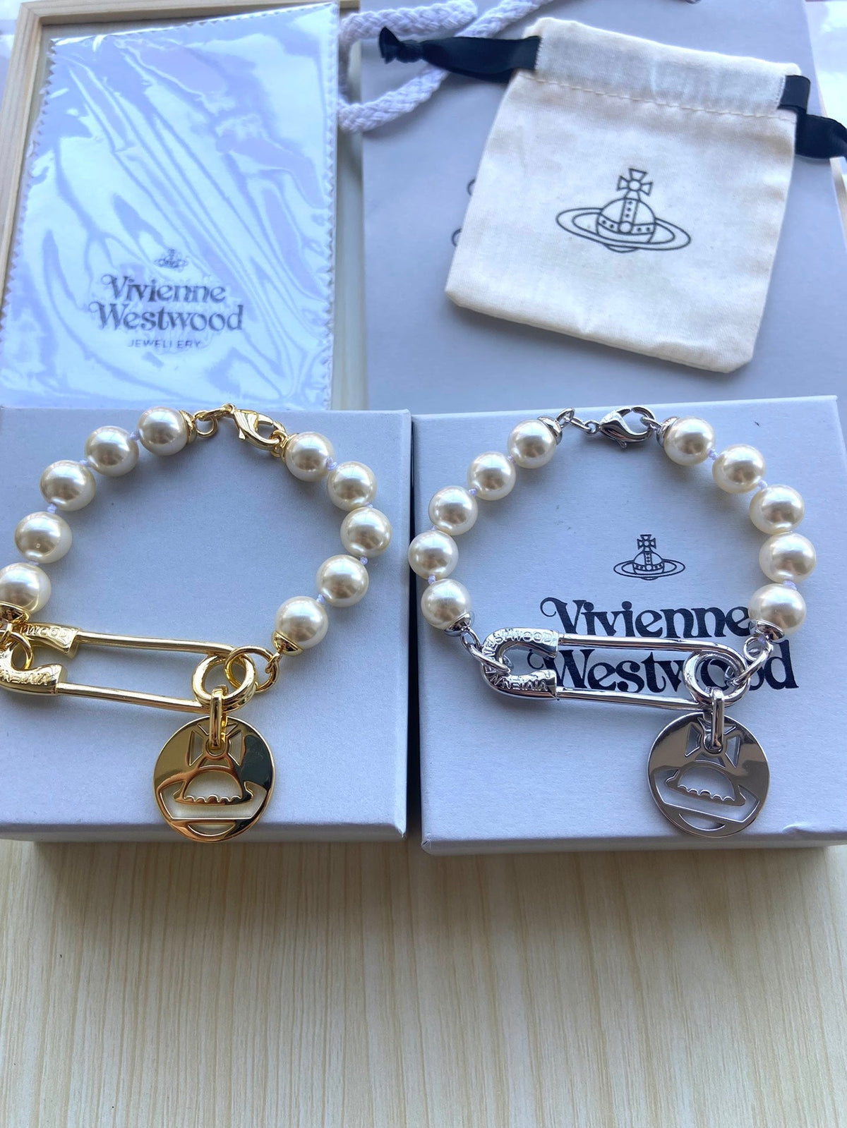 Vivienne Westwood 2026 Pearl & Pin Bracelet