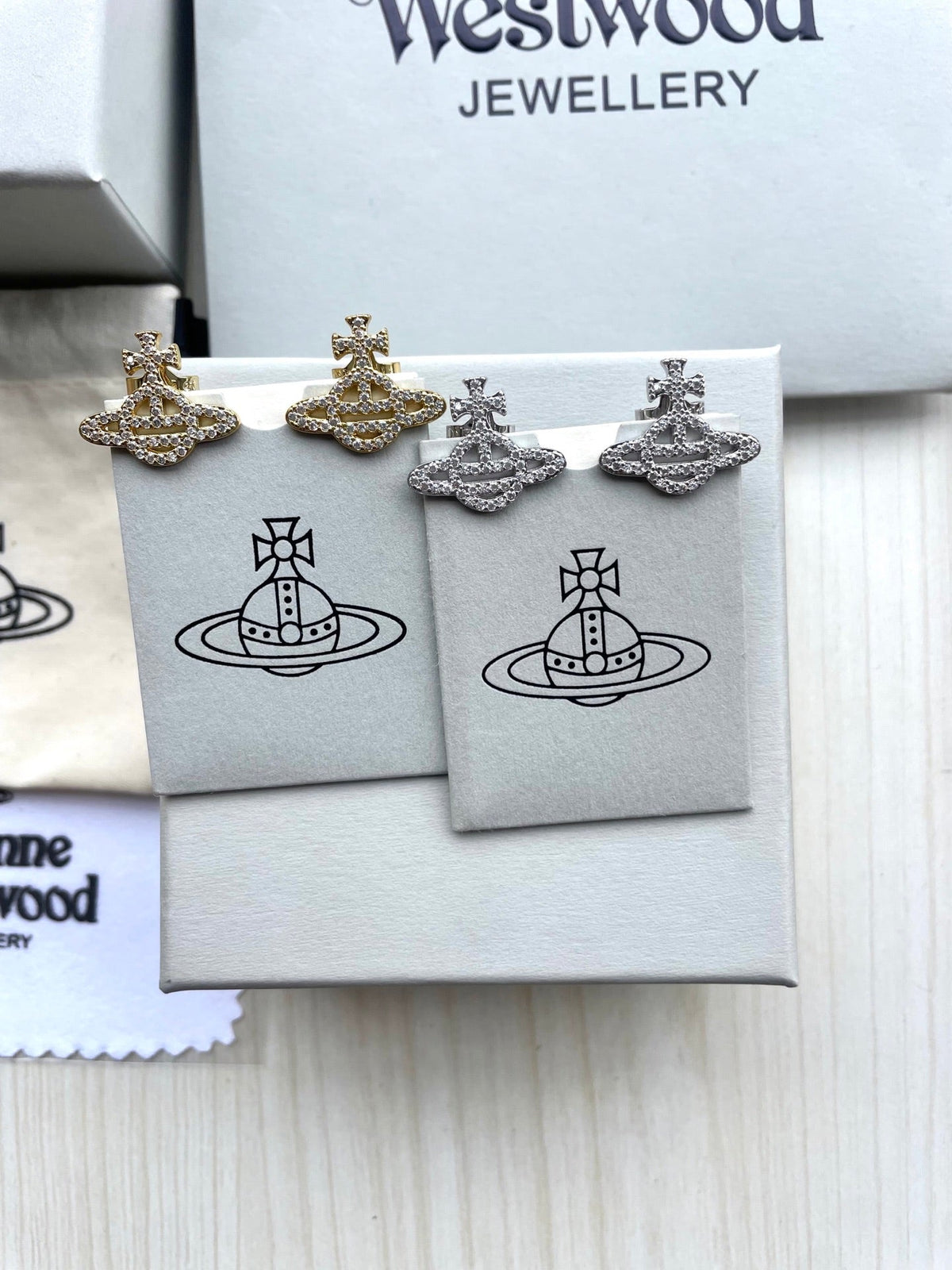 Vivienne Westwood Saturn Stud Earrings (Full Rhinestone)