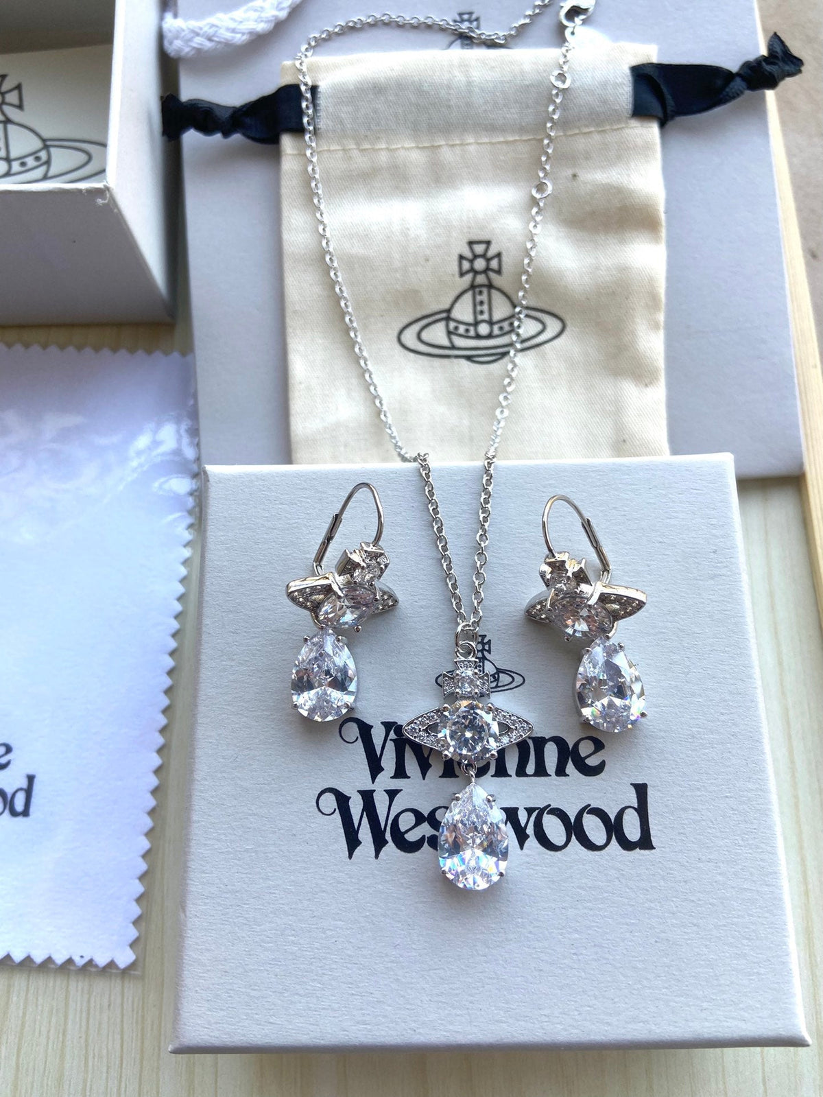 Vivienne Westwood 2026 Rhinestone Necklace & Earring Set (2-Piece)