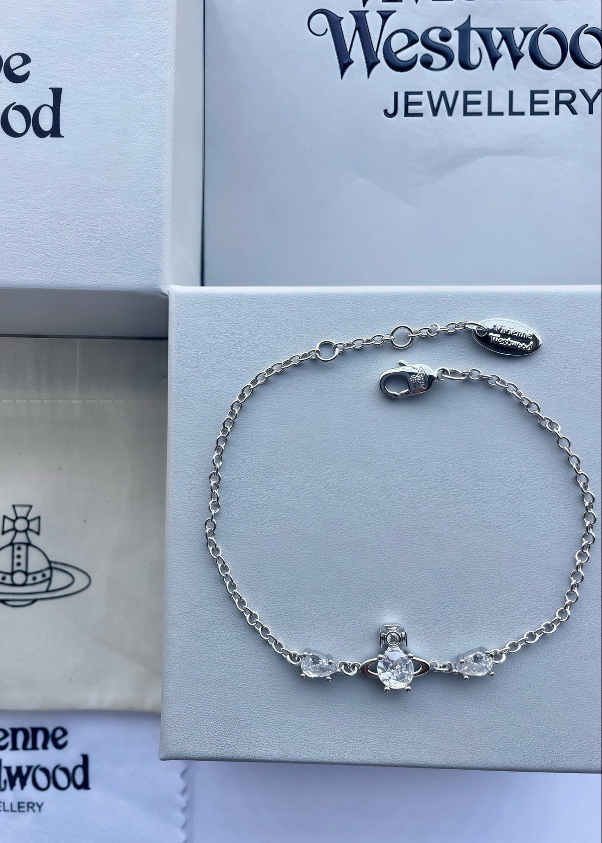 Vivienne Westwood 2026 Simple Rhinestone Bracelet