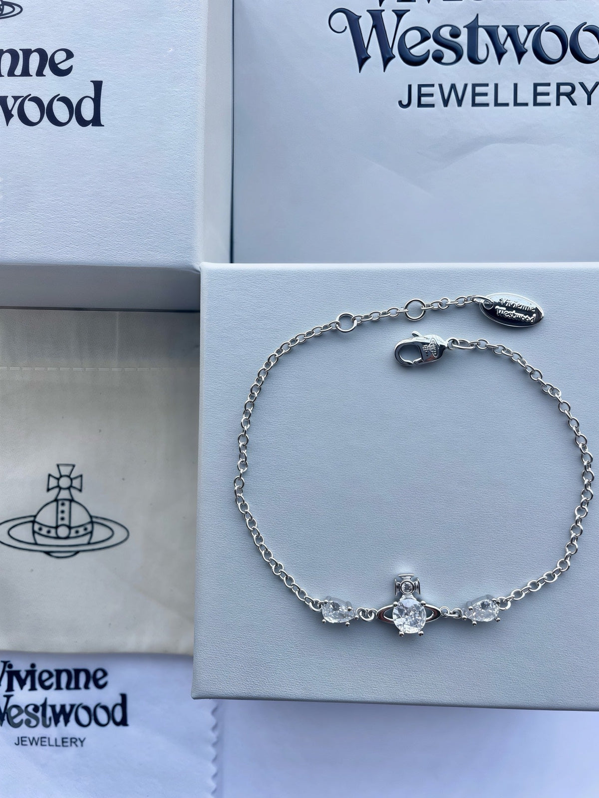Vivienne Westwood 2026 Simple Rhinestone Bracelet