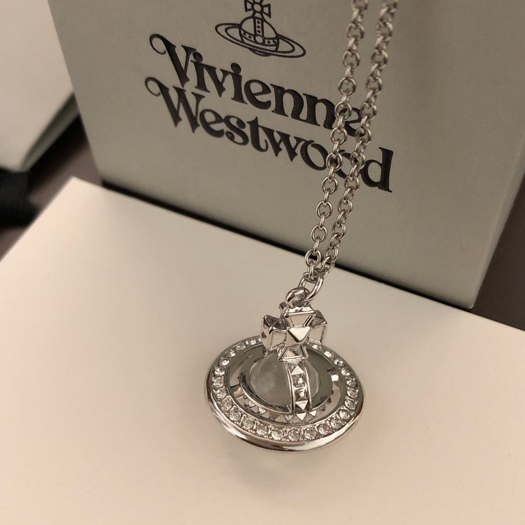 Vivienne Westwood 2026 UFO Crystal Clavicle Necklace