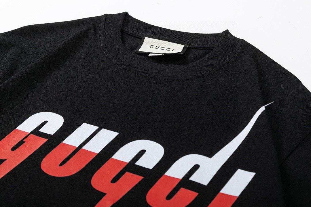 Gucci Blade Logo Print T-Shirt