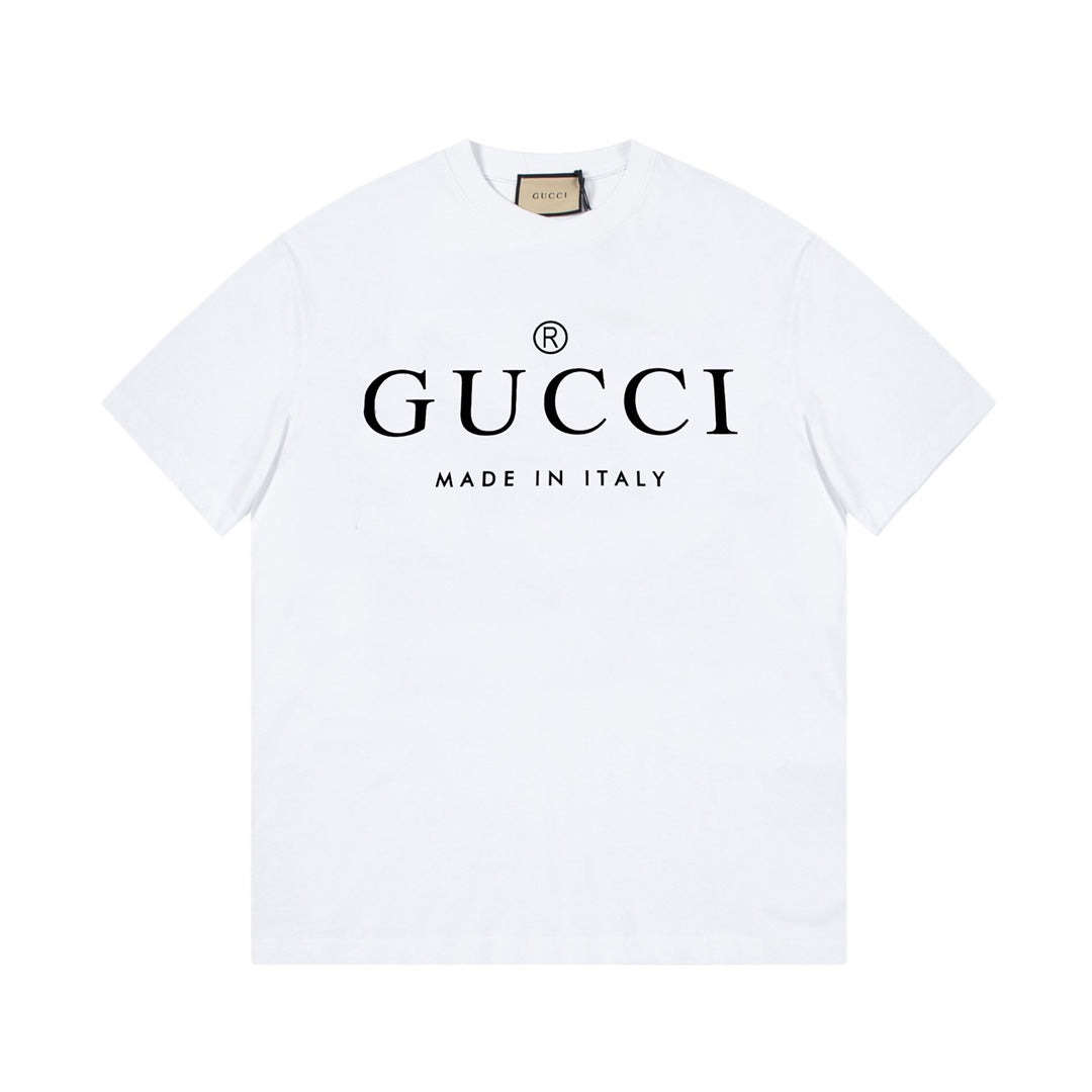 Gucci Signature Logo T-Shirt