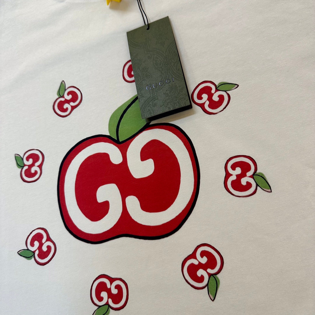 Gucci GG Apple Print T-Shirt