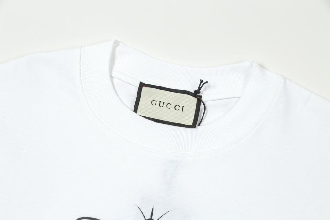 Gucci Signature Bee GG Logo T-Shirt