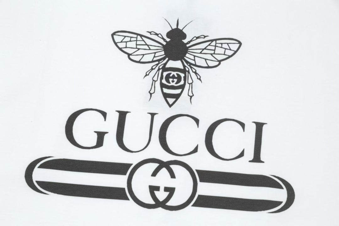 Gucci Signature Bee GG Logo T-Shirt