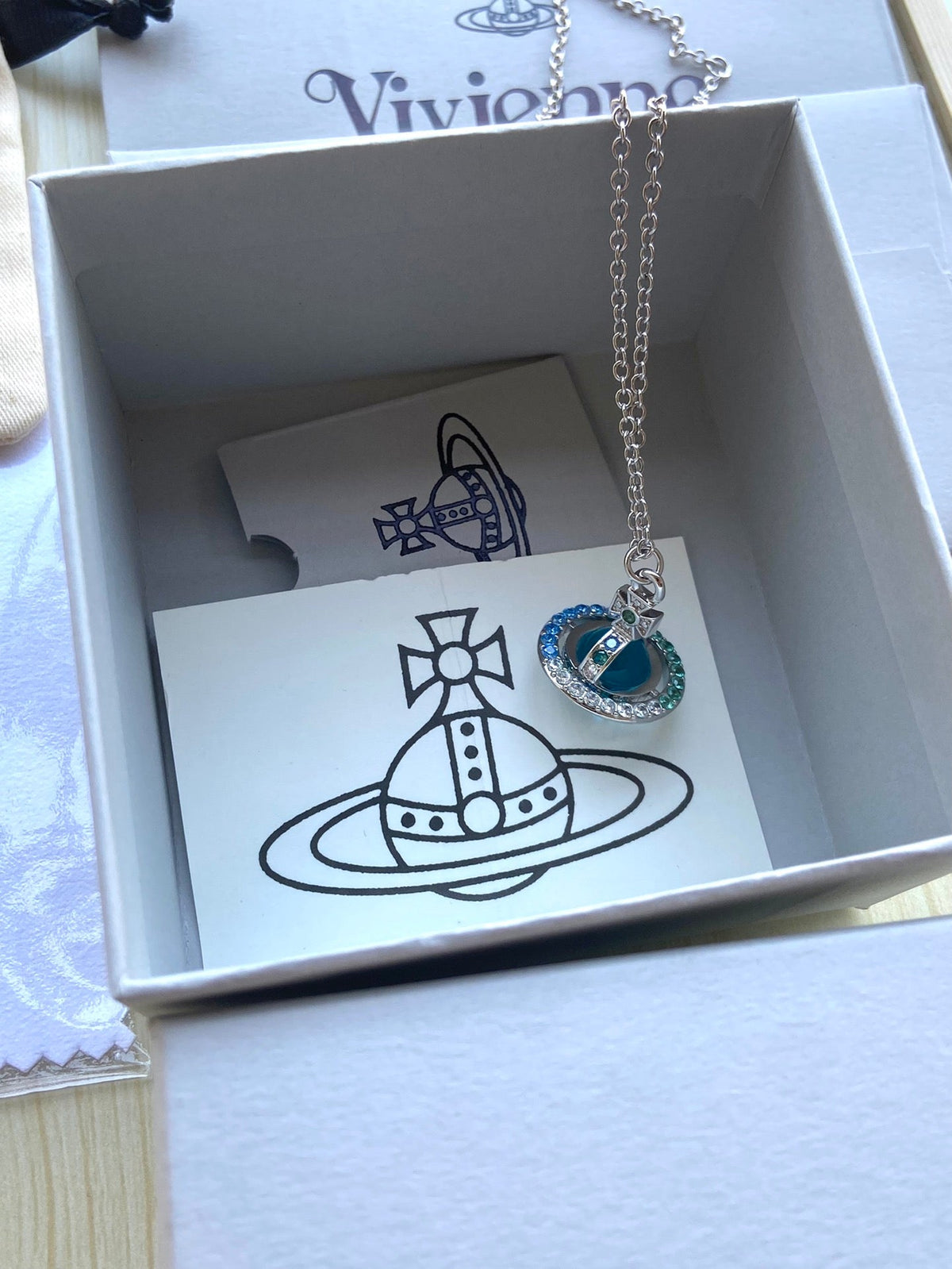 Vivienne Westwood 2026 Crystal Planet Necklace
