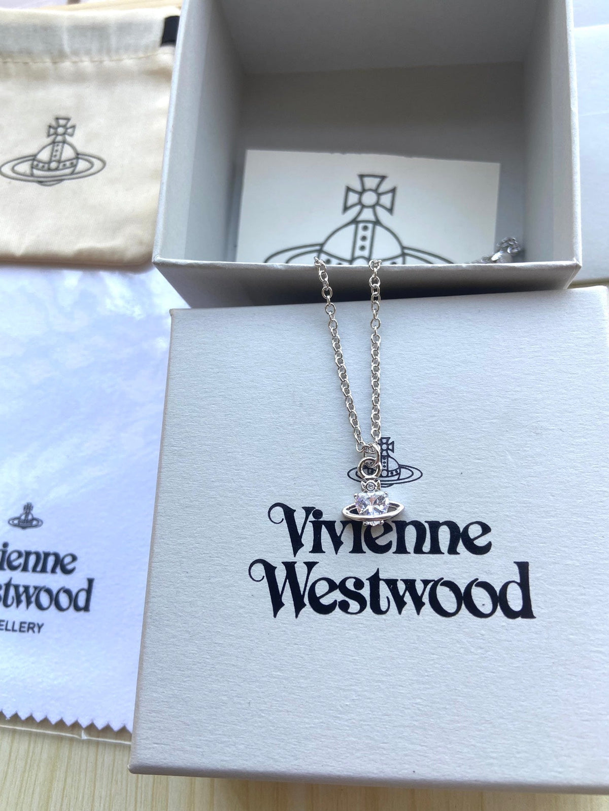 Vivienne Westwood 2026 Rhinestone Collar Necklace