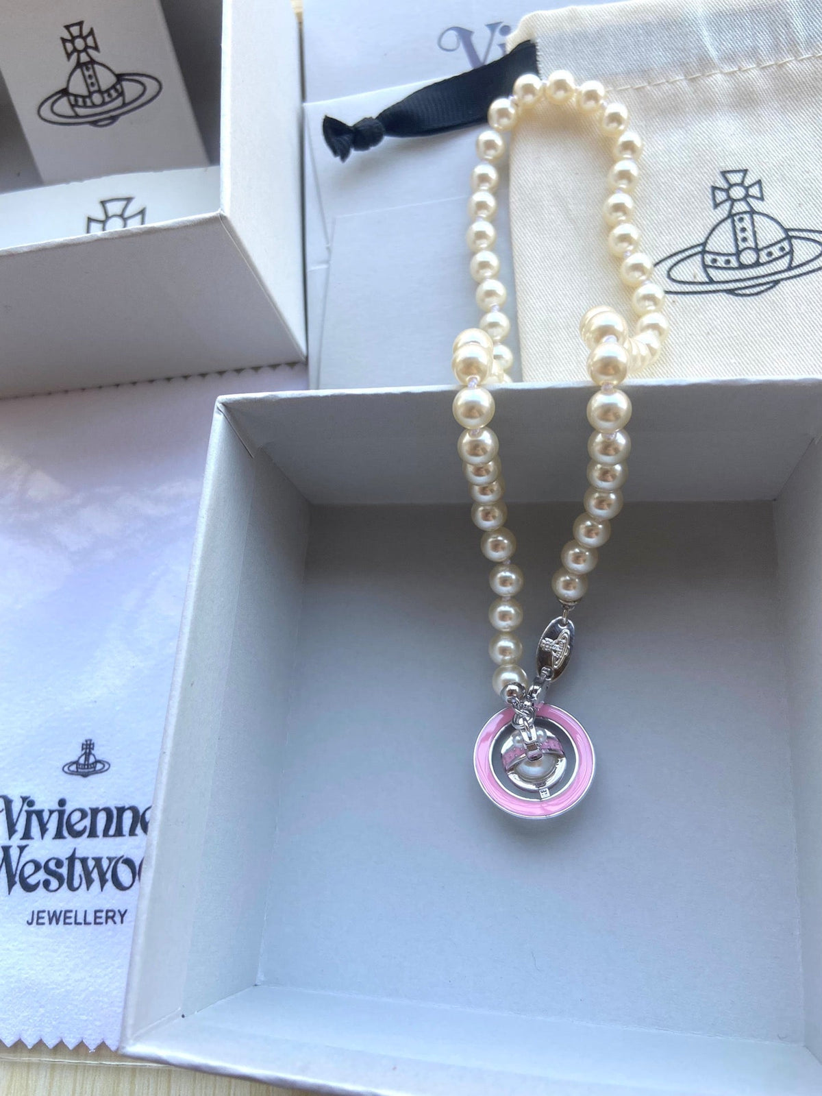 Vivienne Westwood 2026 Crystal Ball & Pearl Necklace