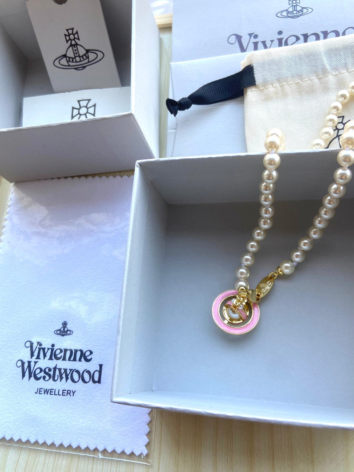 Vivienne Westwood 2026 Crystal Ball & Pearl Necklace