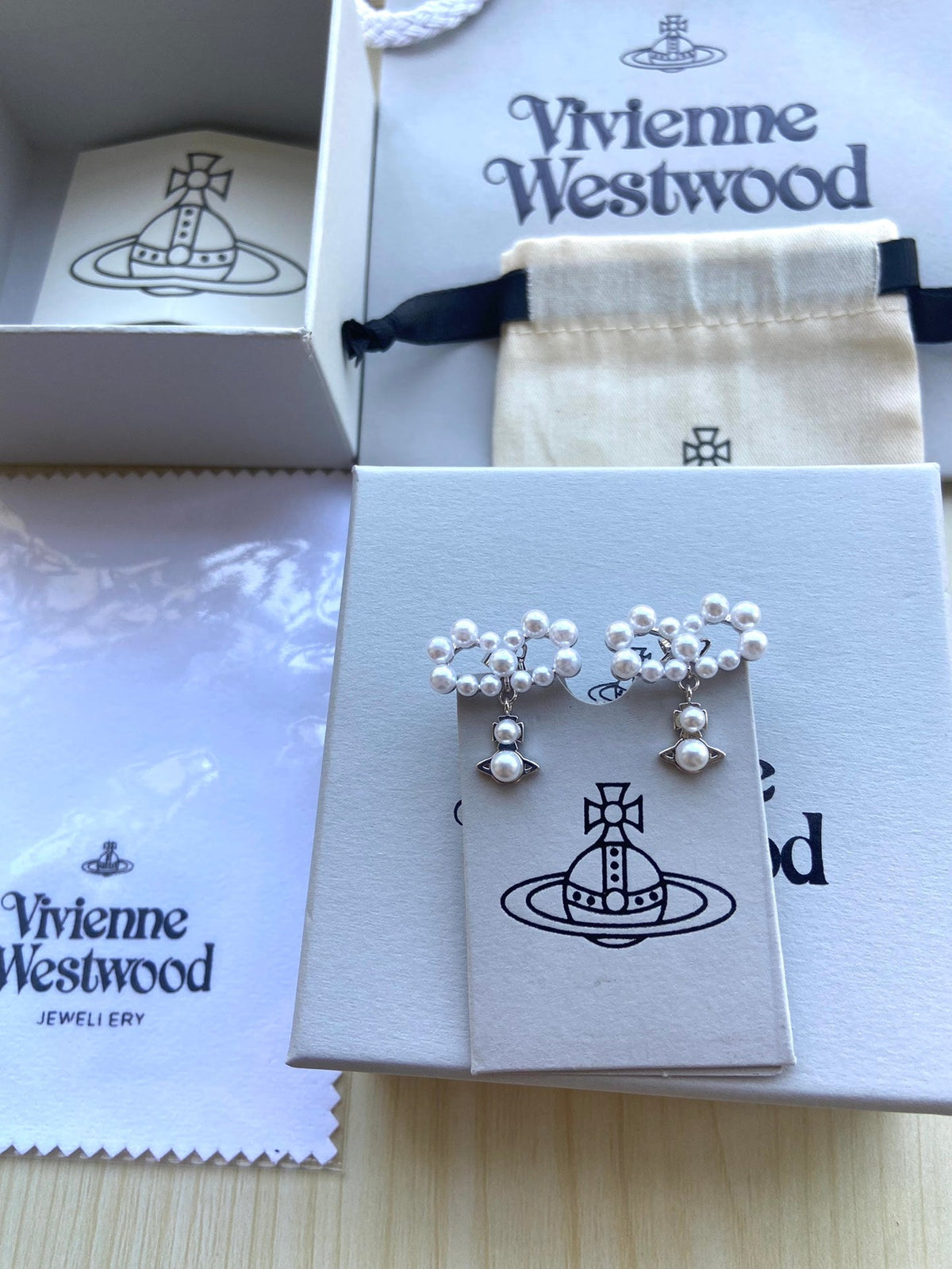Vivienne Westwood 2026 Minimalist Pearl Necklace
