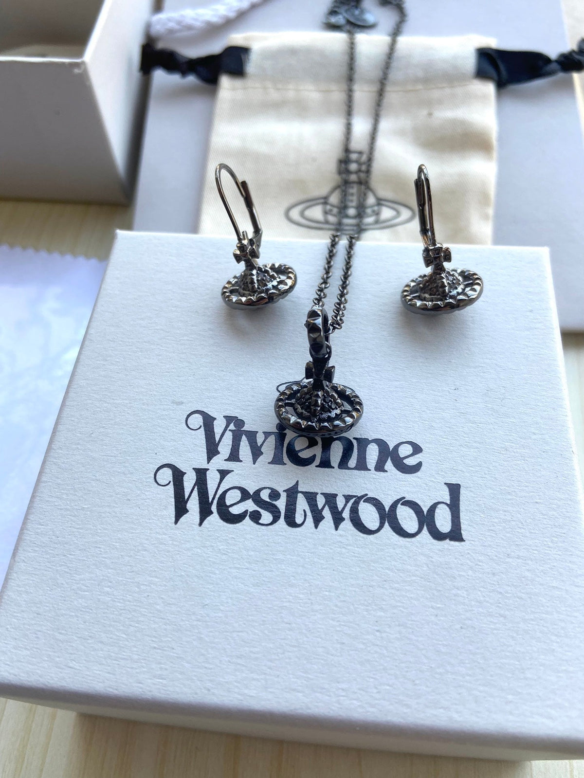 Vivienne Westwood 2026 Planet Necklace & Earring Set (2-Piece)