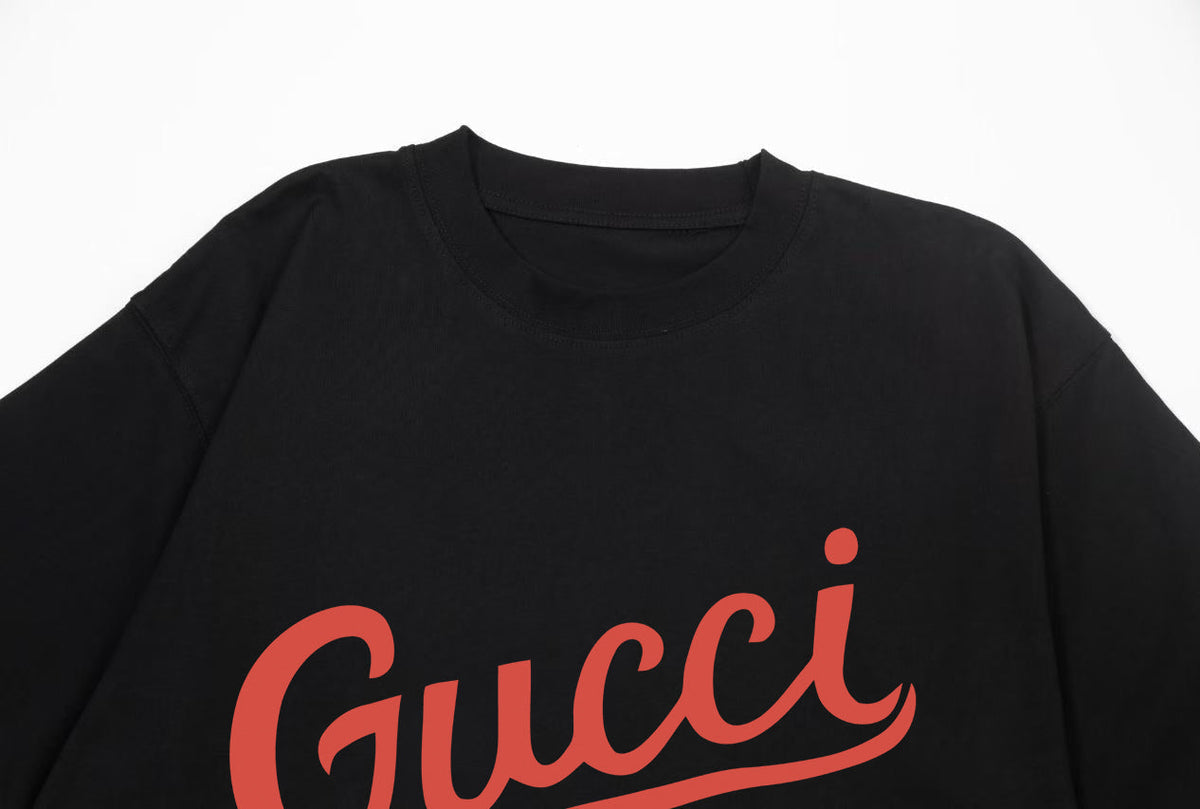 Gucci Script Logo Oversized T-Shirt