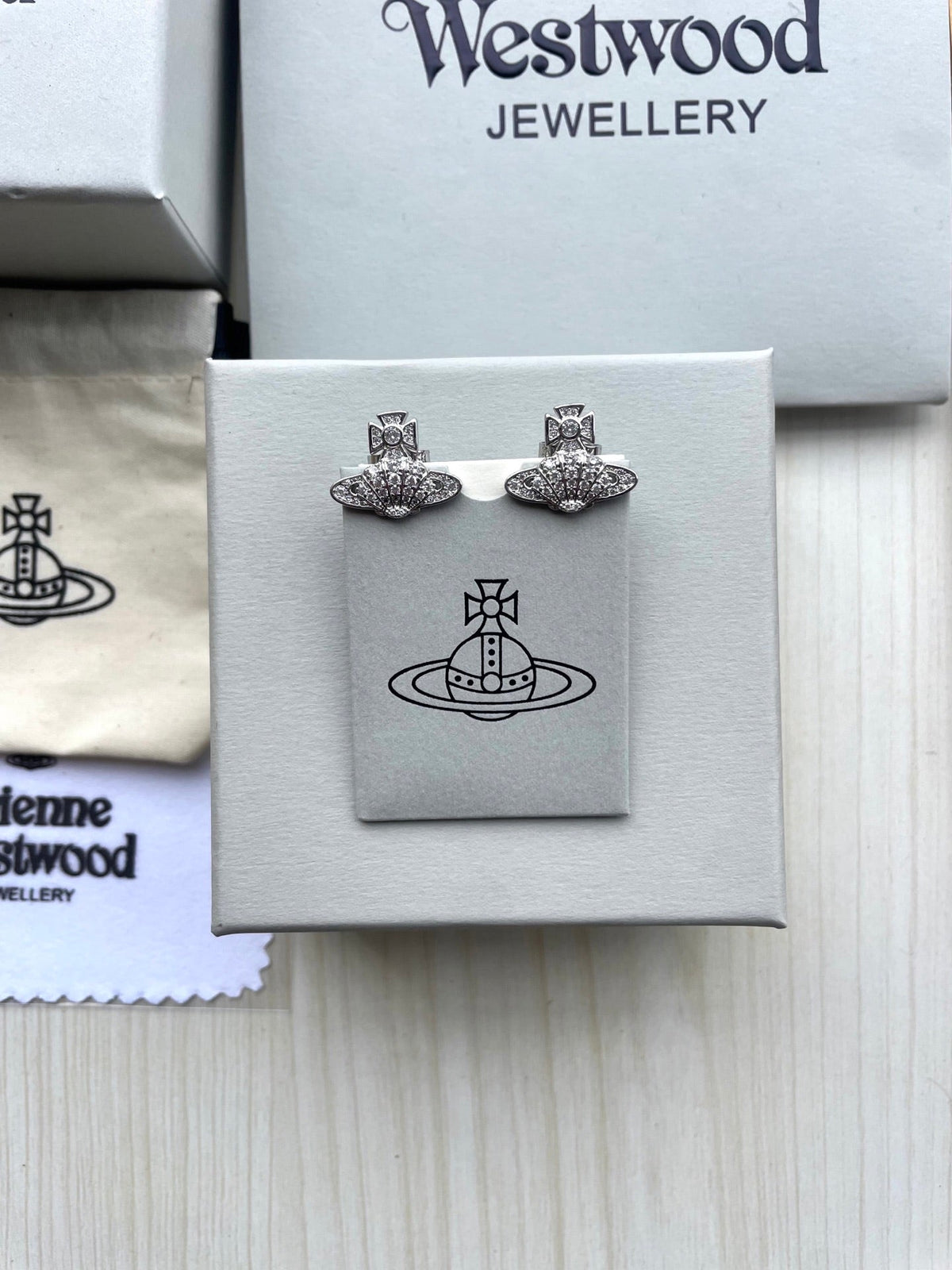 Vivienne Westwood Saturn Stud Earrings (Full Rhinestone)