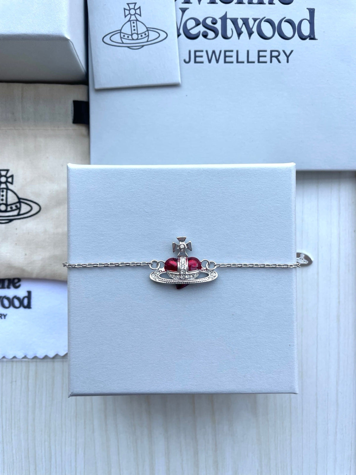 Vivienne Westwood 2026 Shell & Rhinestone Bracelet