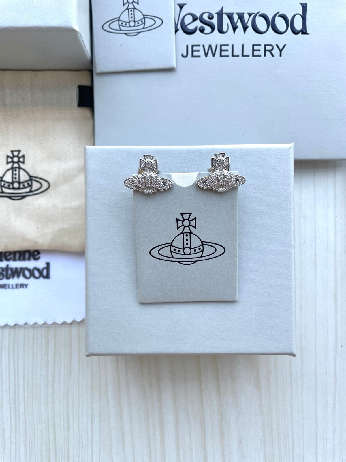 Vivienne Westwood Full-Rhinestone Studs