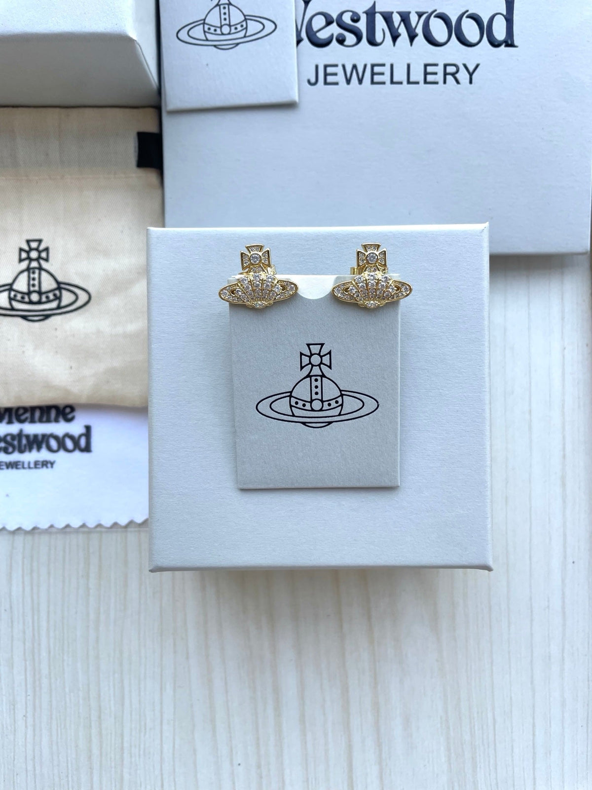 Vivienne Westwood Full-Rhinestone Studs