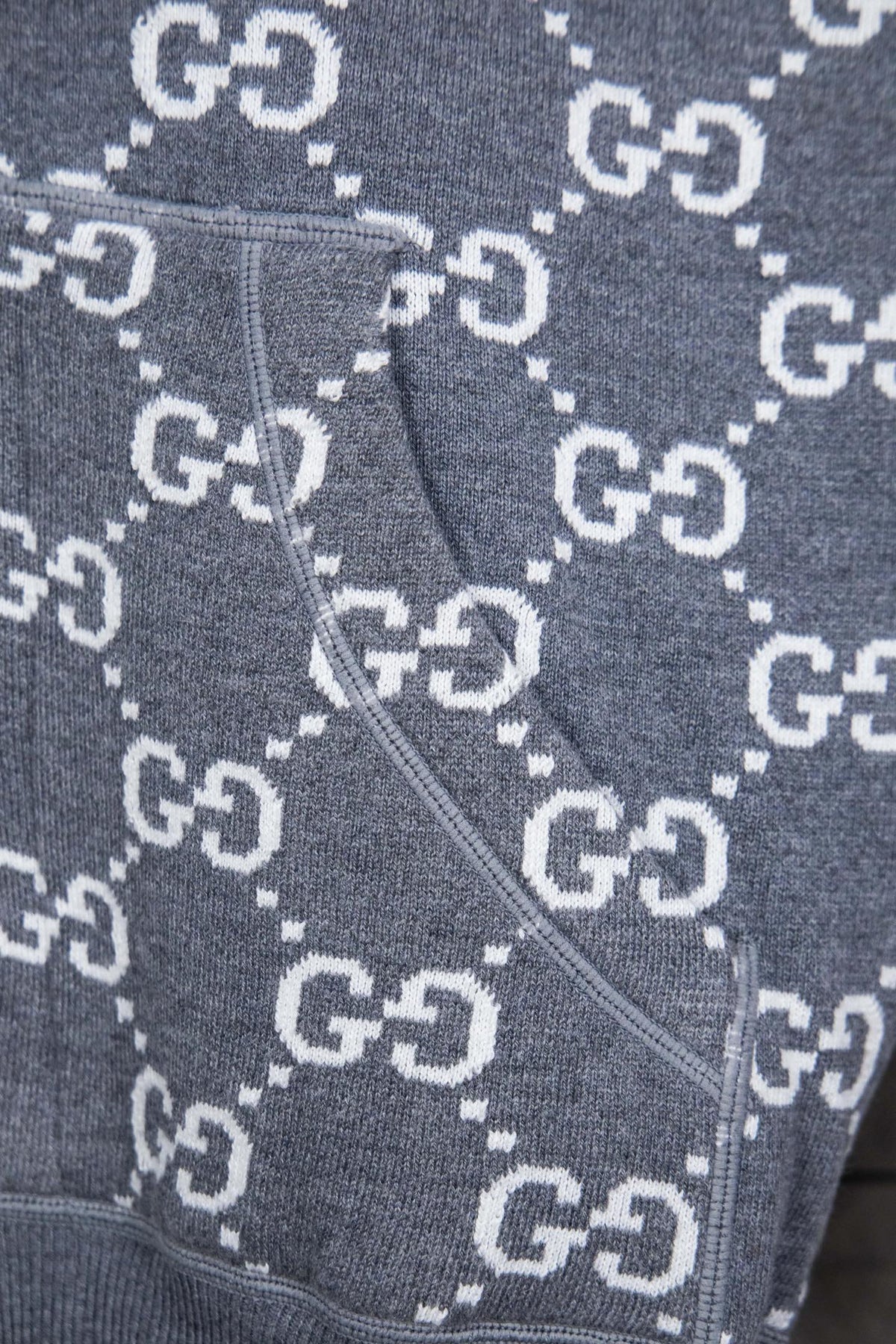 Gucci Unisex M244 Jacquard Crewneck Sweater