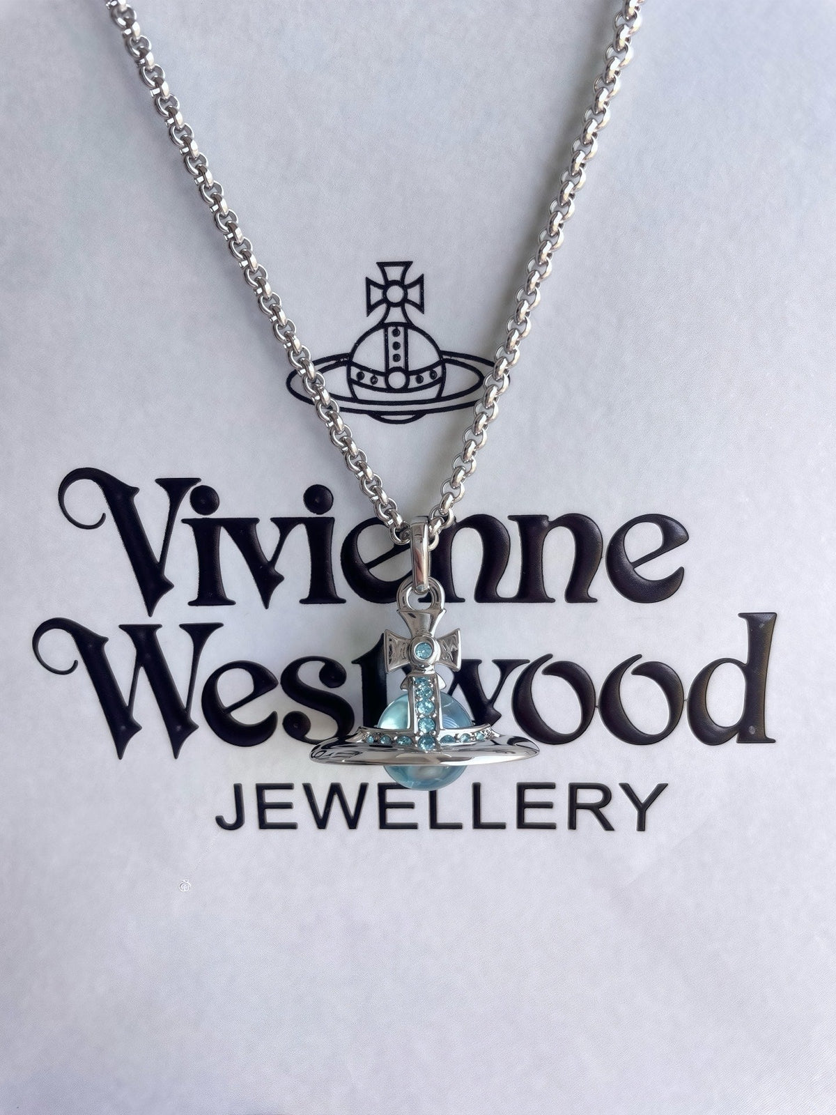 Vivienne Westwood 2026 "Planet Flight" Necklace