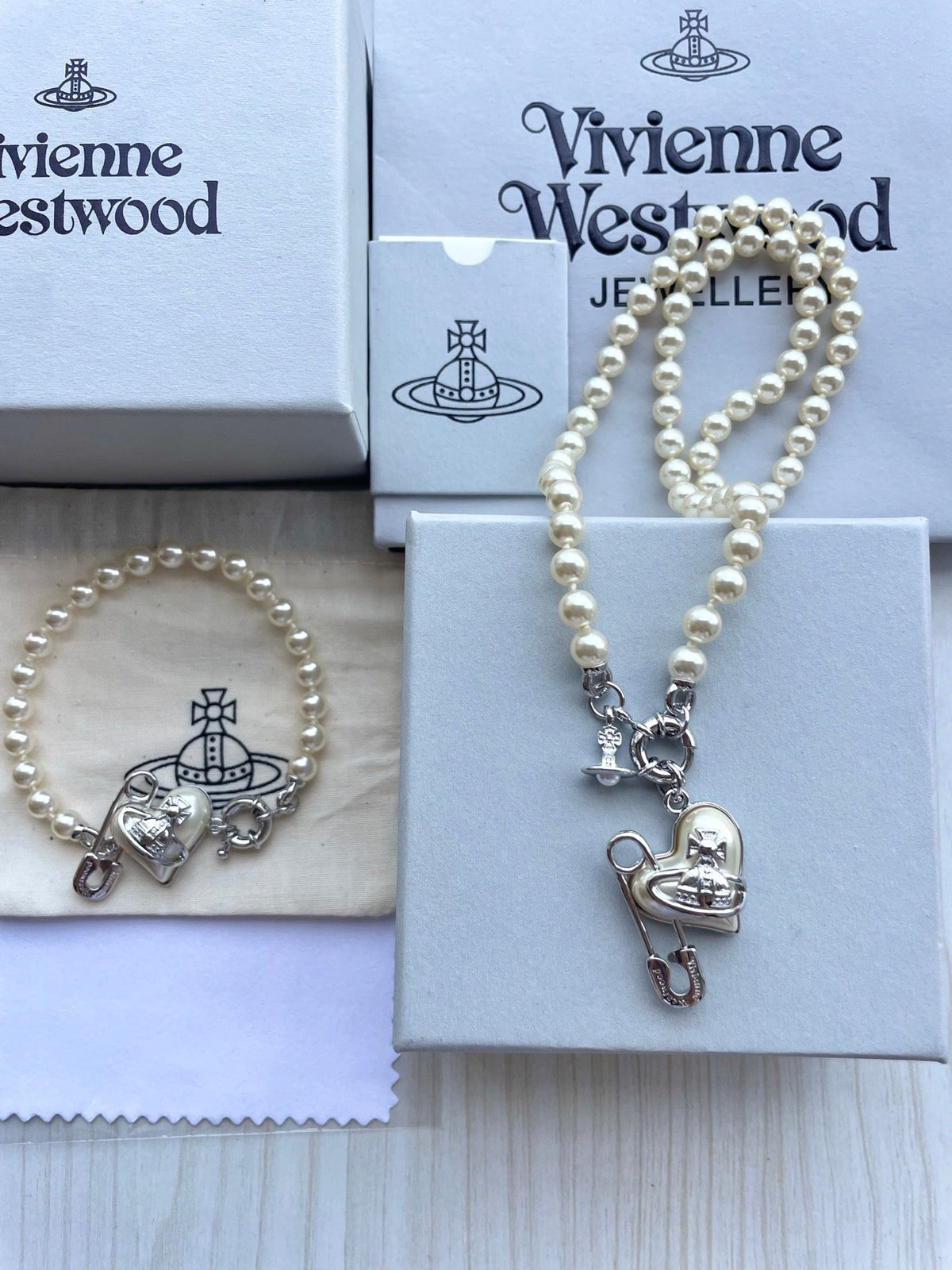 Vivienne Westwood 2026 Pearl Necklace